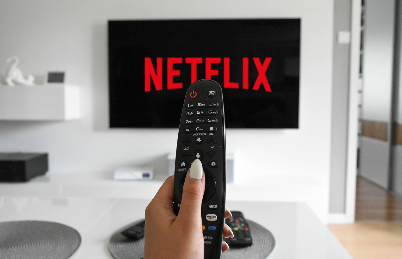 How to watch UFC in the UK on TV and online streaming